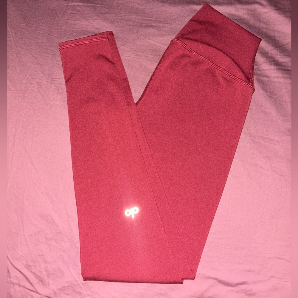 Alo Yoga Highwaisted Airlift Leggings